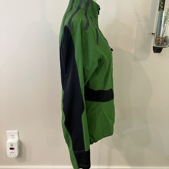GOREWEAR Gore-Tex Running Jacket. Women's M - Picture 4 of 8
